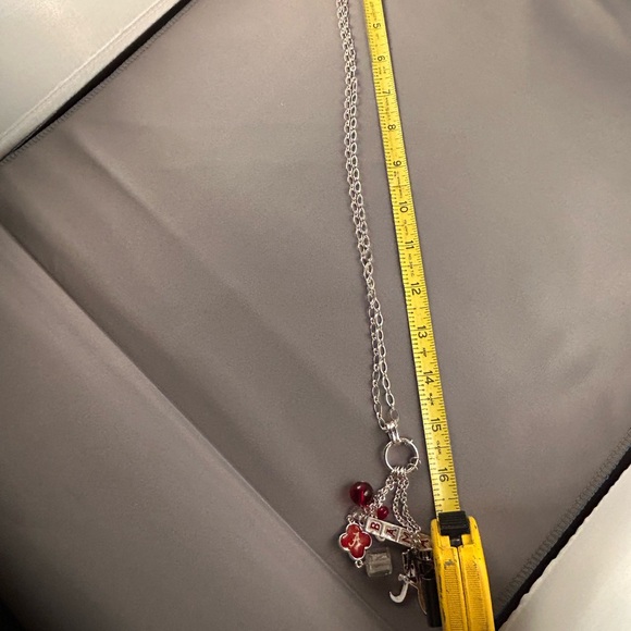 Alabama logo necklace - Picture 3 of 3